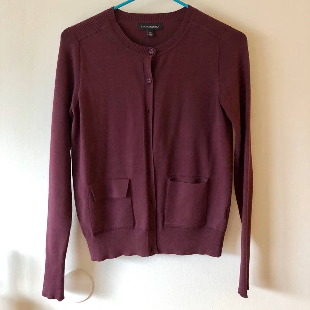Banana Republic XS Maroon Button Up Cardigan